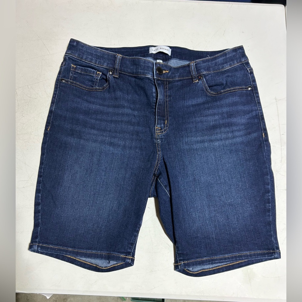Lane Bryant Mid Rise Denim Bermuda Shorts Tighter Tummy Flex Magic size 20